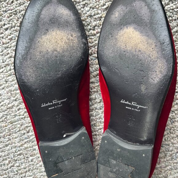 Salvatore Ferragamo Red Velvet Gancini Loafers main image 5